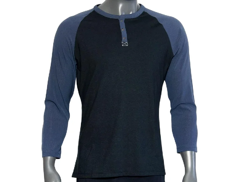 Men's Football Jerseys with Embroidered Club Badges for a Premium and Authentic AppealPearl Izumi Elevate 3/4 Sleeve Henley Jersey - Black-Dark Ink Men's Football Jerseys with Embroidered Club Badges for a Premium and Authentic AppealPearl Izumi Elevate 3/4 Sleeve Henley Jersey - Black-Dark Ink