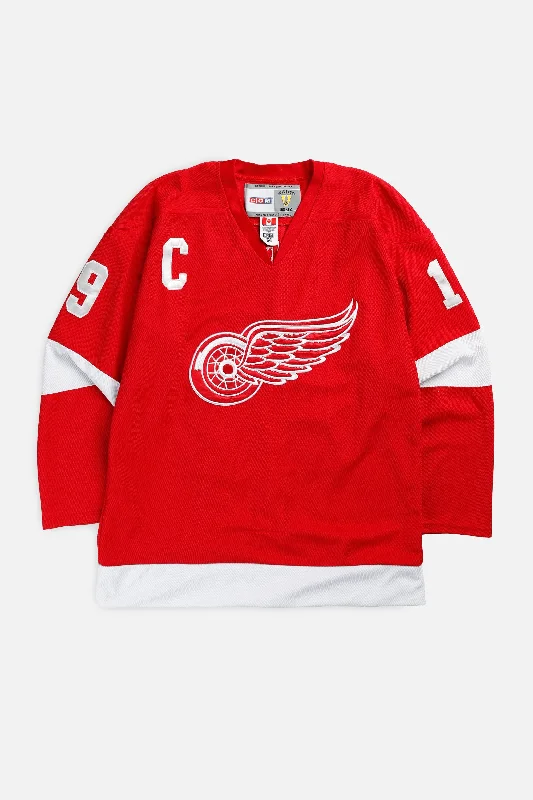 Men's Breathable Polyester Running Jerseys in Bright Neon Colors for High - Visibility WorkoutsVintage Detroit Red Wings NHL Jersey - L