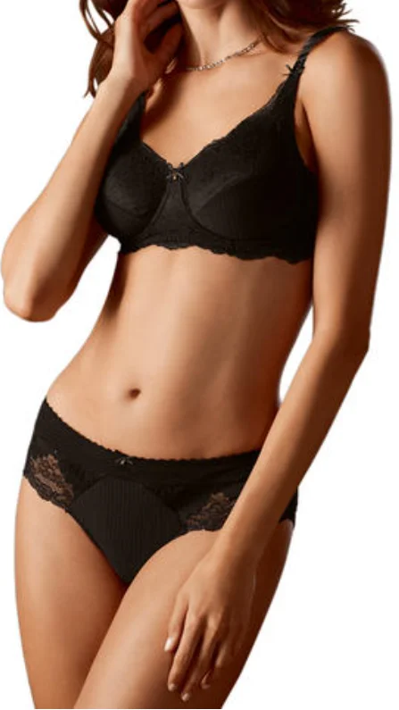 Women's convertible bras with multiple strap optionsAmoena Aurelie Underwire Bra