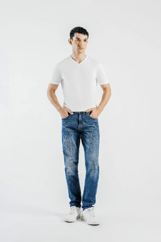 Men's Low - Rise Jeans in a Light Wash for a Casual and Youthful LookSlim Fit Jeans