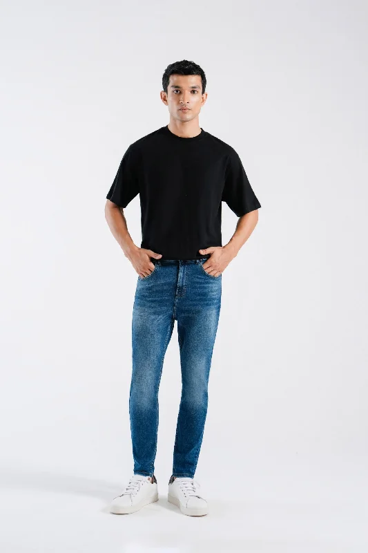 Plus Size Men's Bootcut Jeans with a Belt Loop Upgrade for a Stylish TouchSkinny Tapered Jeans