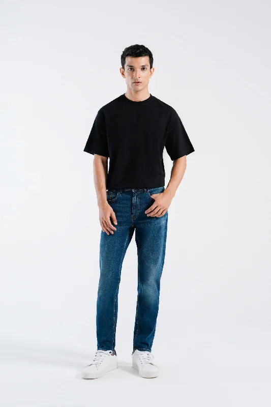 Men's Jeans with a Cargo - Inspired Knee Pocket for Extra StorageSlim Fit Jeans