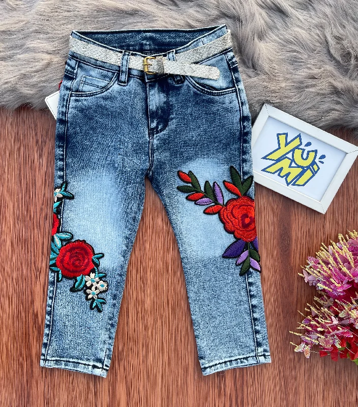 Men's Ripped Skinny Jeans in Acid Wash for an Edgy and Punk - Inspired StyleGirls Blue Jeans with Multicolor Embroidery Patch
