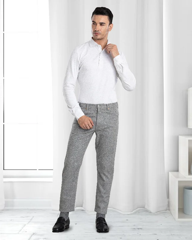 Men's Slim Fit Stretch Jeans in Dark Wash for a Modern and Comfortable LookGrey Wool Jeans