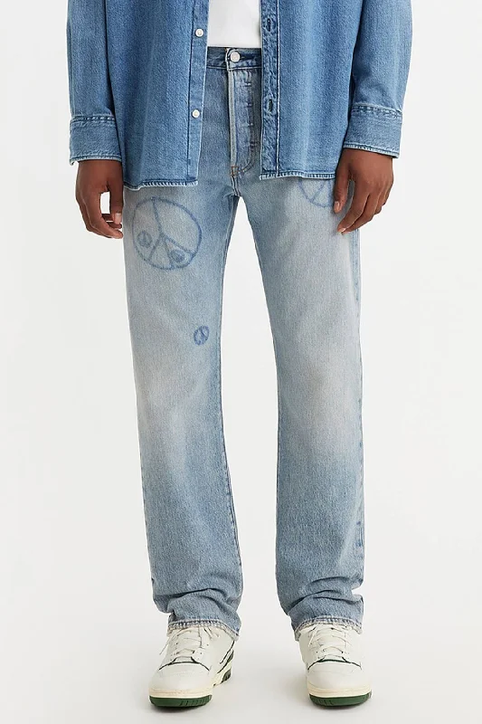 Men's Jeans with a Zip - Off Lower Leg for Convertible StyleLevi's