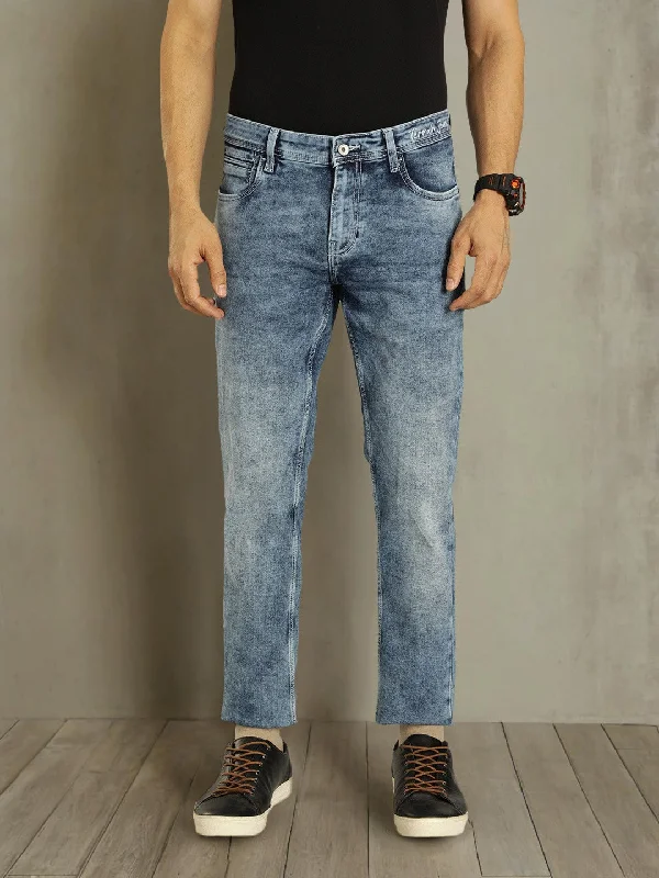 Plus Size Men's Relaxed Fit Jeans with a Tapered Leg for a Laid - Back VibeMen Brooklyn Fit Jeans