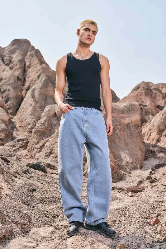 Men's High - Waisted Jeans in a Medium Wash for a Vintage - Style RevivalRegular Blue Wide Leg Straight Jeans