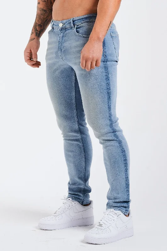 Plus Size Men's Relaxed Fit Jeans with a Tapered Leg for a Laid - Back VibeSLIM FIT JEANS 2.0 - SANDY BLUE