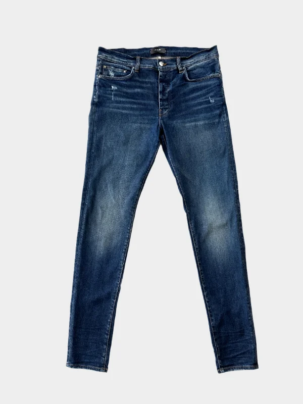 Men's Straight Leg Raw Denim Jeans for a Minimalist and Durable OptionSlim Jeans
