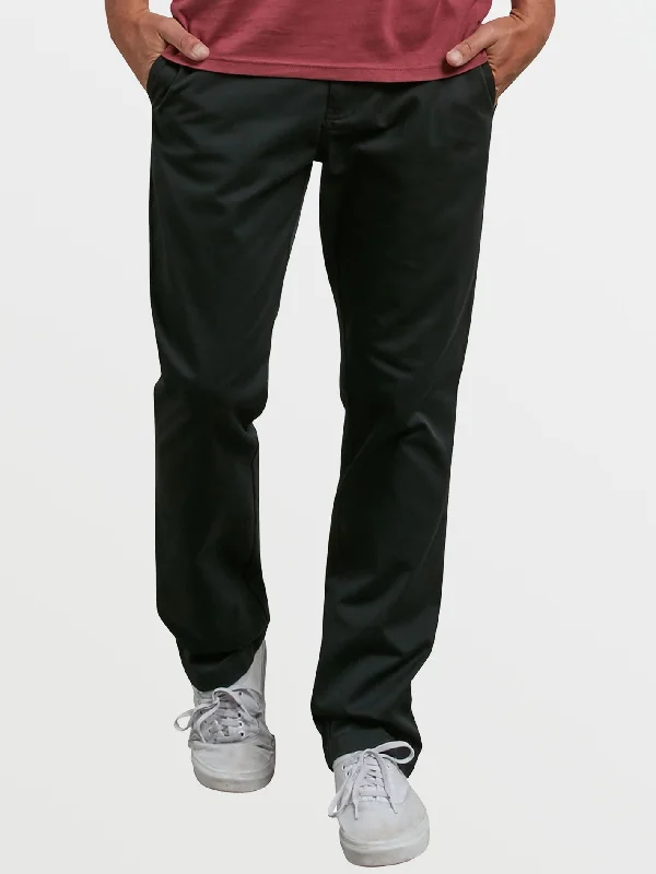 Men's Distressed Jeans with Patches for a Retro and DIY - Inspired AppearanceVmonty Pants - Black