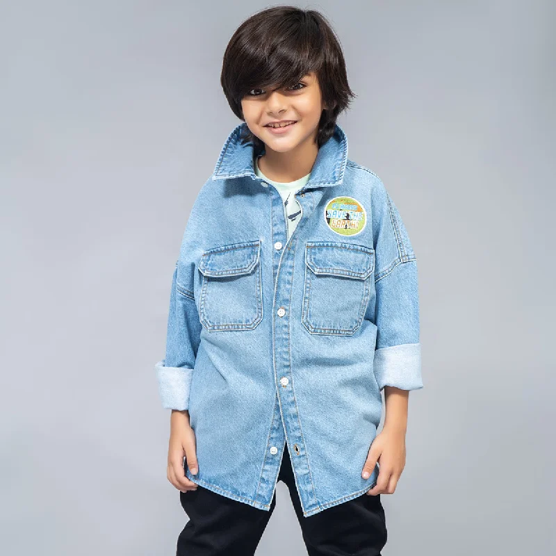 Plus Size Men's Straight Leg Jeans with Reinforced Knees for DurabilityDouble Pocket Oversized Shirt With Embroidery (Mid Blue)