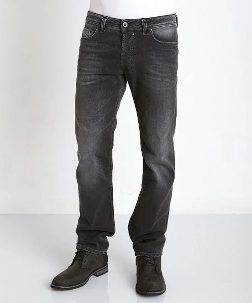 Plus Size Men's Relaxed Fit Jeans with a Faded Wash for a Vintage - Inspired LookSafado Slim Straight 0842K Jeans