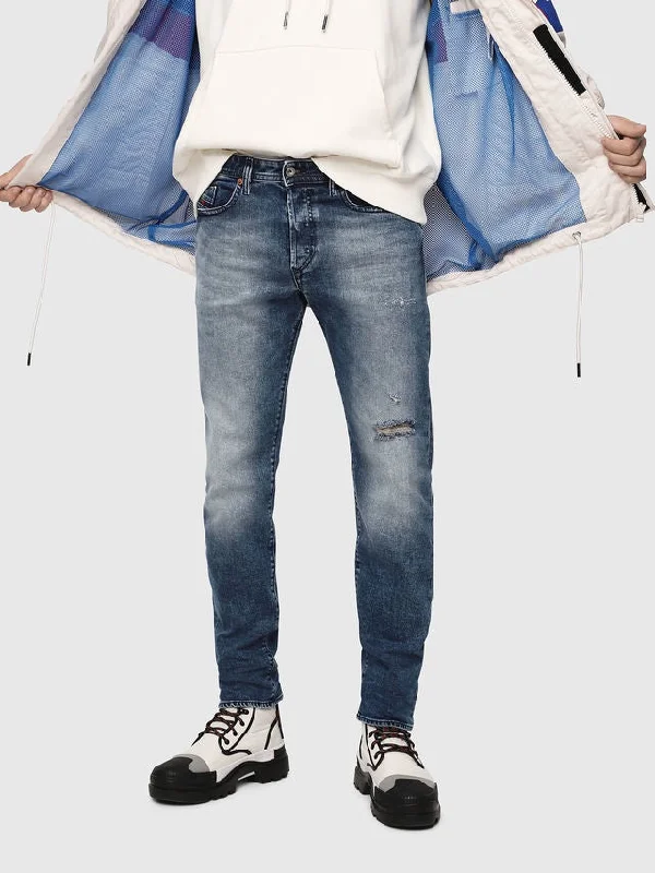 Men's Distressed Jeans with Patches for a Retro and DIY - Inspired AppearanceBuster Slim Tapered 081AQ Jeans Men's Distressed Jeans with Patches for a Retro and DIY - Inspired AppearanceBuster Slim Tapered 081AQ Jeans
