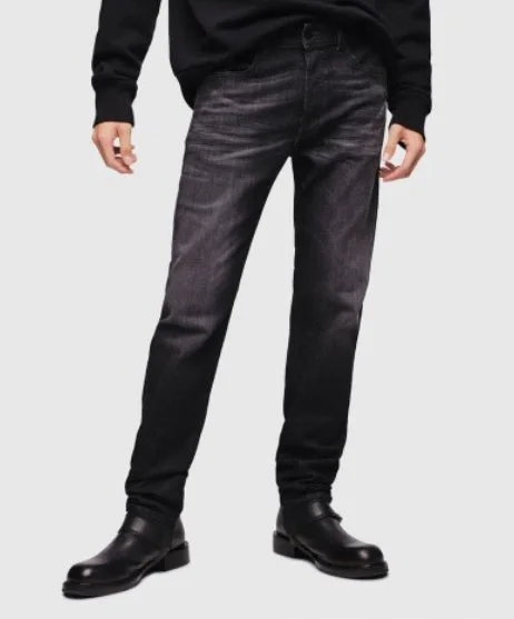 Men's Cargo Jeans with Multiple Pockets for a Practical and Outdoor - Friendly LookBuster Slim Tapered 087AM Jeans