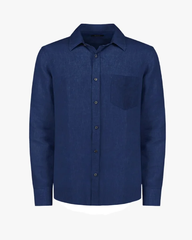 Men's Jeans with a Hidden Coin Pocket for Added ConvenienceLinen Chambray Arrowhead Shirt Men's Jeans with a Hidden Coin Pocket for Added ConvenienceLinen Chambray Arrowhead Shirt