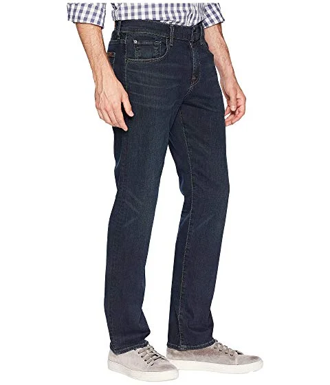 Men's Slim Fit Stretch Jeans in Dark Wash for a Modern and Comfortable LookAirweft Denim Straight In COMO Jeans Men's Slim Fit Stretch Jeans in Dark Wash for a Modern and Comfortable LookAirweft Denim Straight In COMO Jeans