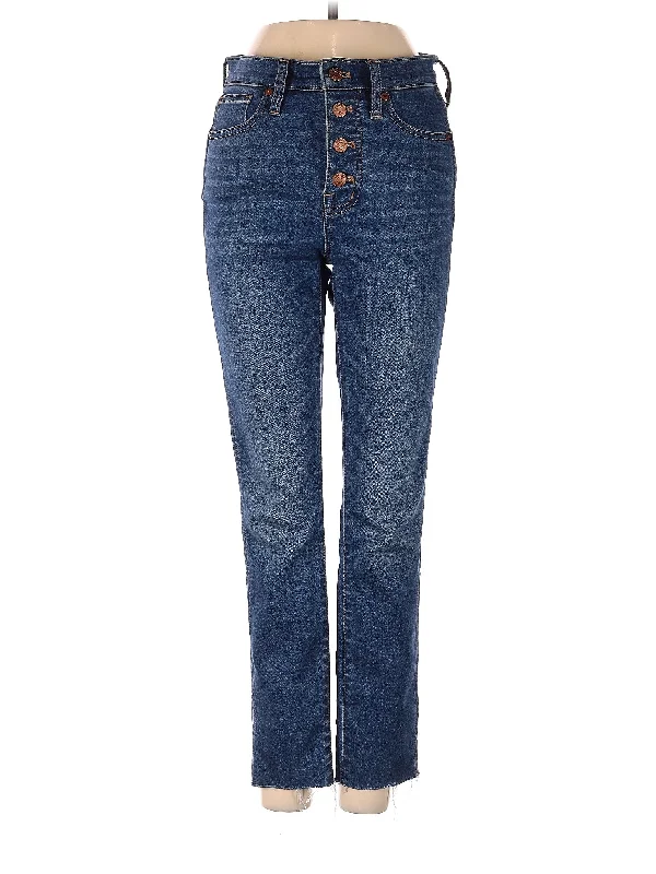 Women's affordable plus - size pants Embellished women jeans with studs or rhinestones for a glamorous touch Low-Rise Straight-leg Jeans in Medium Wash Women's affordable plus - size pants Embellished women jeans with studs or rhinestones for a glamorous touch Low-Rise Straight-leg Jeans in Medium Wash