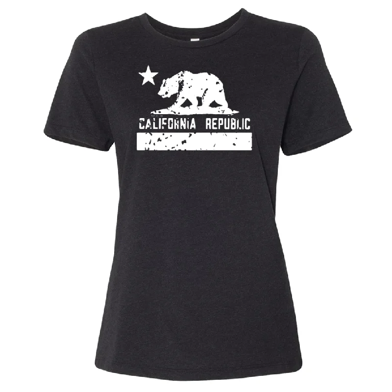 Men's eco - friendly recycled t - shirts for sustainable fashion choicesCalifornia Flag White Print Silhouette Women's Relaxed Jersey Tee