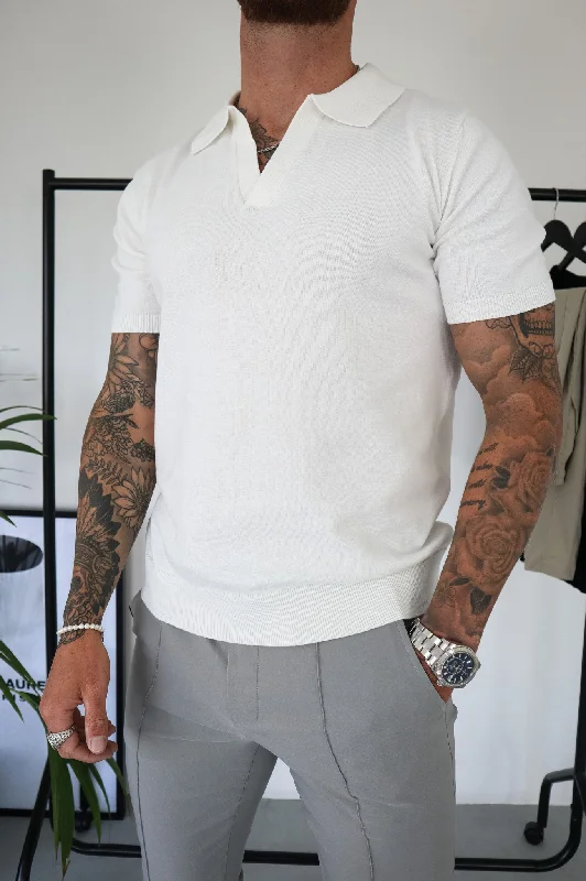 Men's color - block polo shirts with a bold fashion statementCapo Egyptian Cotton Cuban Collar Polo Shirt - Cream Men's color - block polo shirts with a bold fashion statementCapo Egyptian Cotton Cuban Collar Polo Shirt - Cream