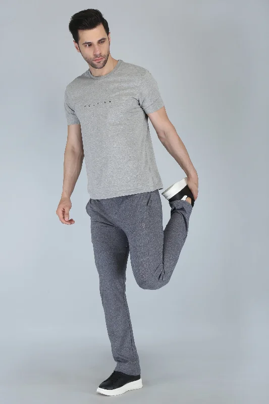 Men's ribbed cuffs and hem polo shirts for a textured lookSTRAIGHT FIT TEXTURED BOTTOM