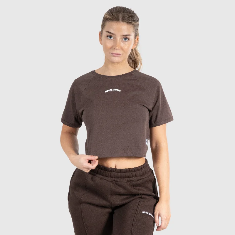 Men's antimicrobial t - shirts for odor - free freshness during travelCrop T-Shirt Nalani