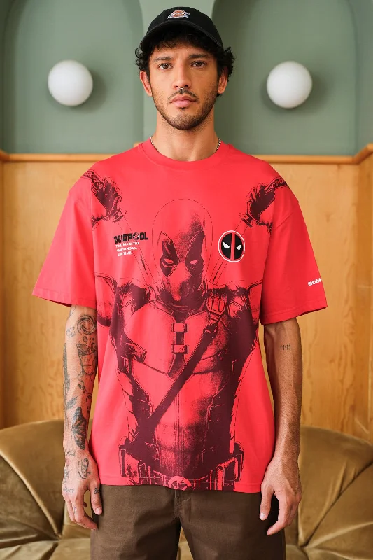 Men's long - sleeve henley t - shirts with button - down placketsDeadpool 3 Oversized T-shirt
