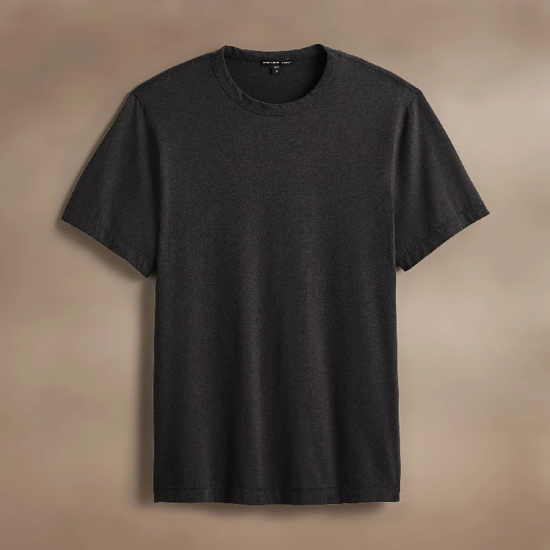 Men's slim - fit graphic t - shirts with vintage rock band printsHeavy Luxe Jersey Crew - Magma