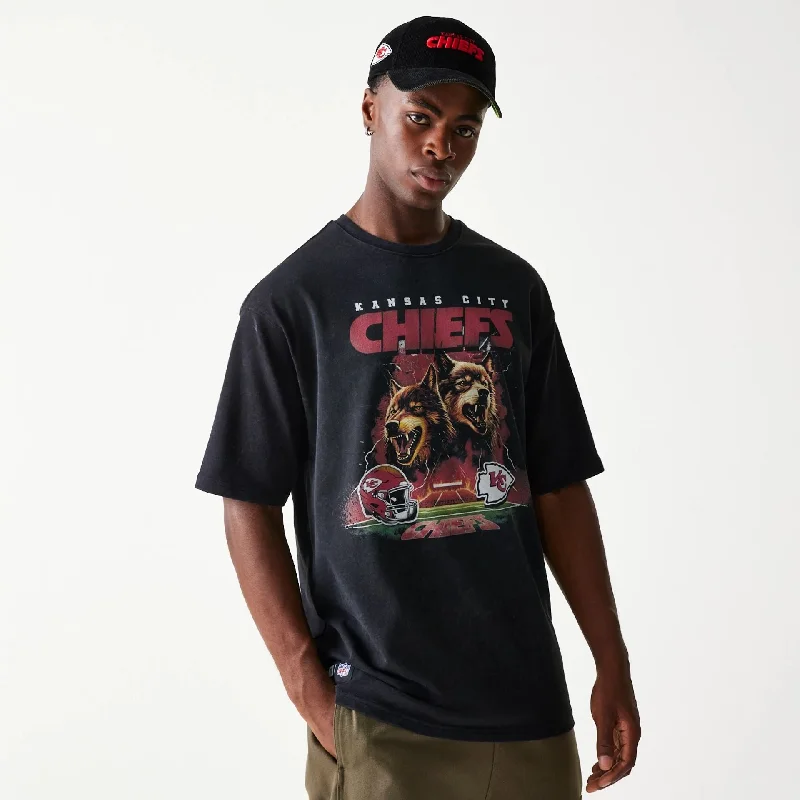 Men's polo t - shirts with a contrast collar for a preppy lookKansas City Chiefs NFL Games Premium Apparel Black Oversized T-Shirt