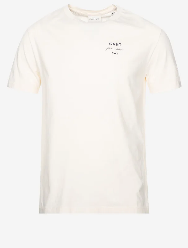 Men's thermal t - shirts with a high - neck design for cold weatherLogo Script Short Sleeve T-Shirt Cream