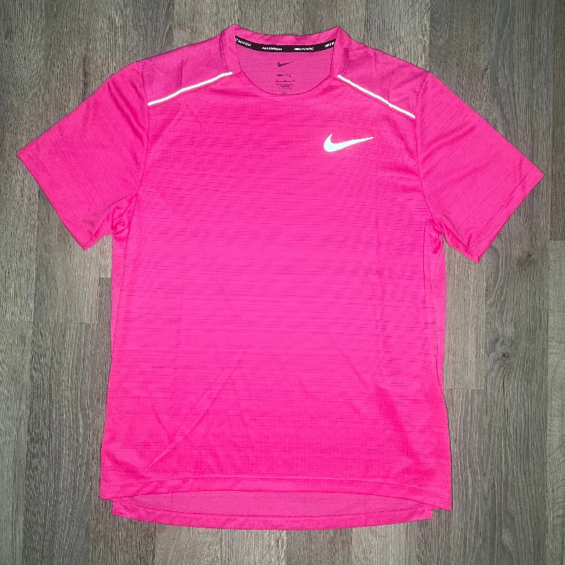 Men's antimicrobial t - shirts for odor - free freshness during travelNike Miler Tee - Pink
