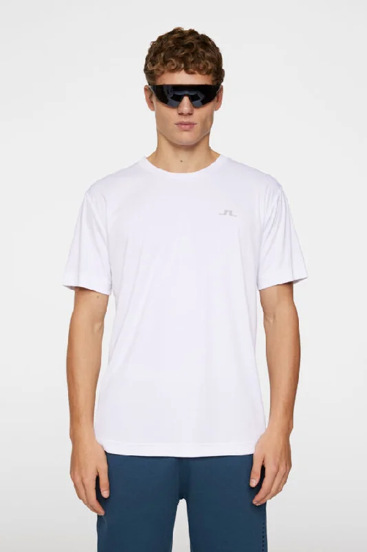 Men's smart - casual checkered t - shirts for semi - formal occasionsAde T-shirt