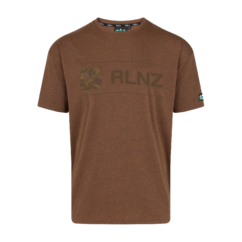 Men's long - sleeve henley t - shirts with button - down placketsBasis T-shirt