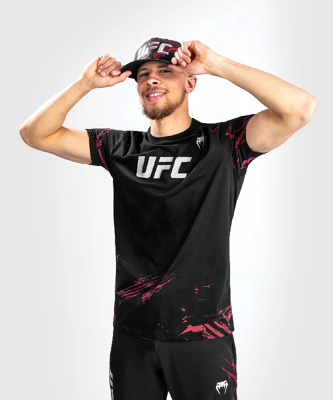 Men's thermal t - shirts with a high - neck design for cold weatherUFC Venum Authentic Fight Week 2.0 Men’s Short Sleeve T-Shirt – Black
