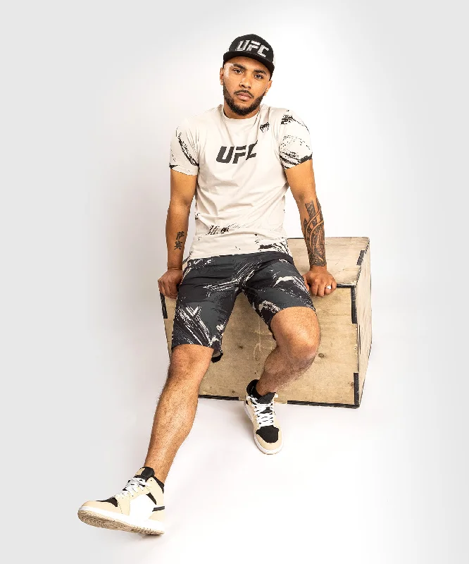 Men's plus - size pocket t - shirts with a classic lookUFC Venum Authentic Fight Week 2.0 Men’s Short Sleeve T-Shirt - Sand