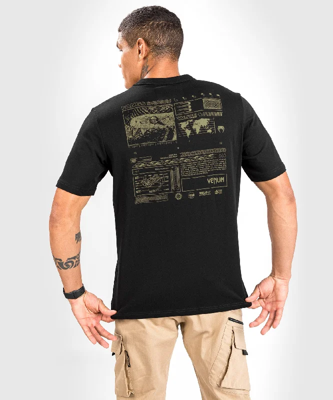 Men's UV - protection t - shirts for outdoor activities in the sunVenum Fangs T-Shirt - Regular Fit - Black