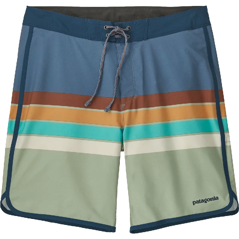 Men's Chino - Style Shorts in Tan with a Roll - Up Hem for a Versatile and Laid - Back LookMen's Hydropeak Scallop Boardshort 18" Men's Chino - Style Shorts in Tan with a Roll - Up Hem for a Versatile and Laid - Back LookMen's Hydropeak Scallop Boardshort 18"