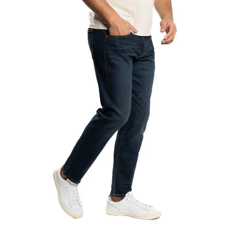 Plus Size Men's Relaxed Fit Linen Shorts in Beige for a Comfortable Summer LookJohnny Stretch Jeans Slim Fit - Dark Wash