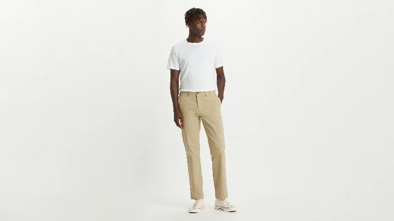 Men's Denim Shorts with Ripped Knees in Light Wash for an Edgy and Casual StyleMen's Slim Fit Smart 360 Flex Alpha Chino Pants