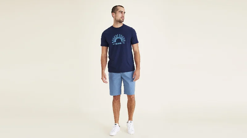 Men's Swim Shorts with a Quick - Dry Fabric in Red for Poolside FunPerfect 10.5" Shorts Men's Swim Shorts with a Quick - Dry Fabric in Red for Poolside FunPerfect 10.5" Shorts
