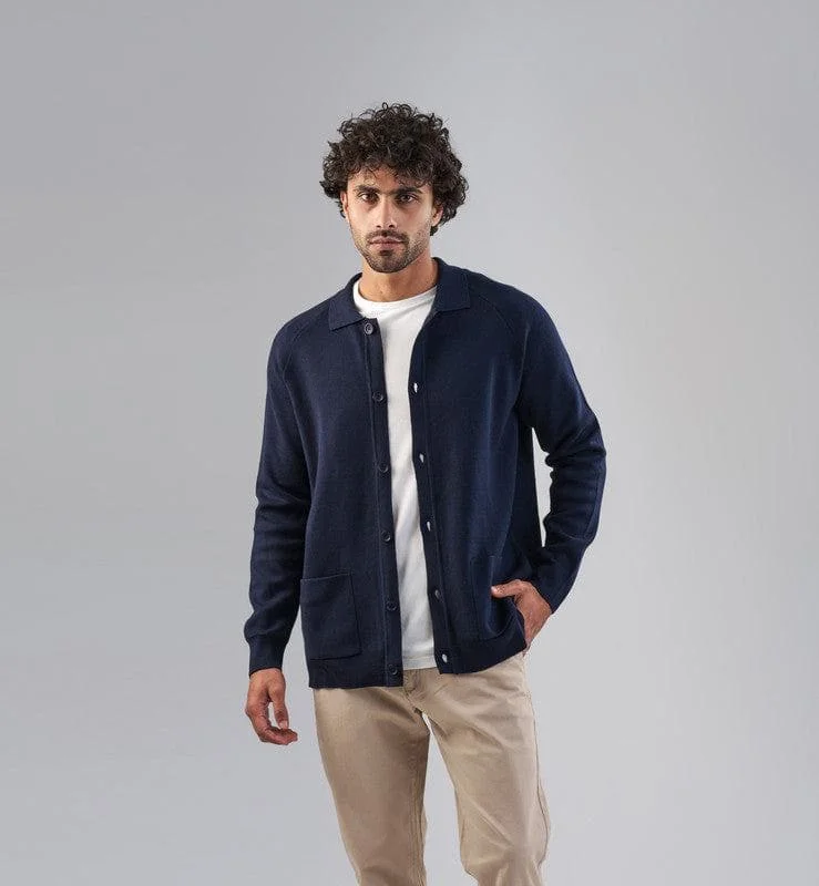 Men's Chunky Knit Wool Pullover in Dark Gray for a Cozy Winter LookButton-Up Cardigan - DARK NAVY Men's Chunky Knit Wool Pullover in Dark Gray for a Cozy Winter LookButton-Up Cardigan - DARK NAVY